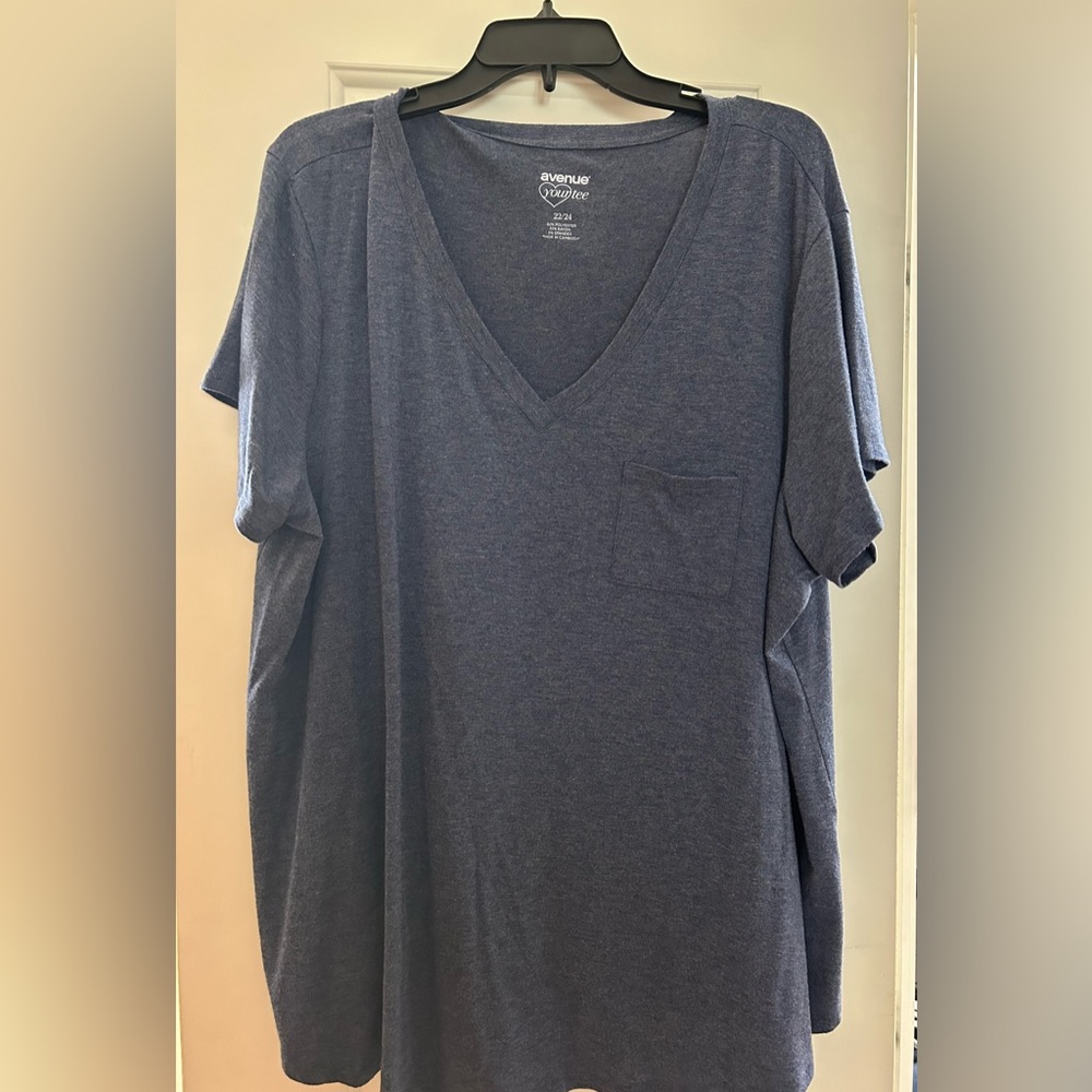 Casual tee